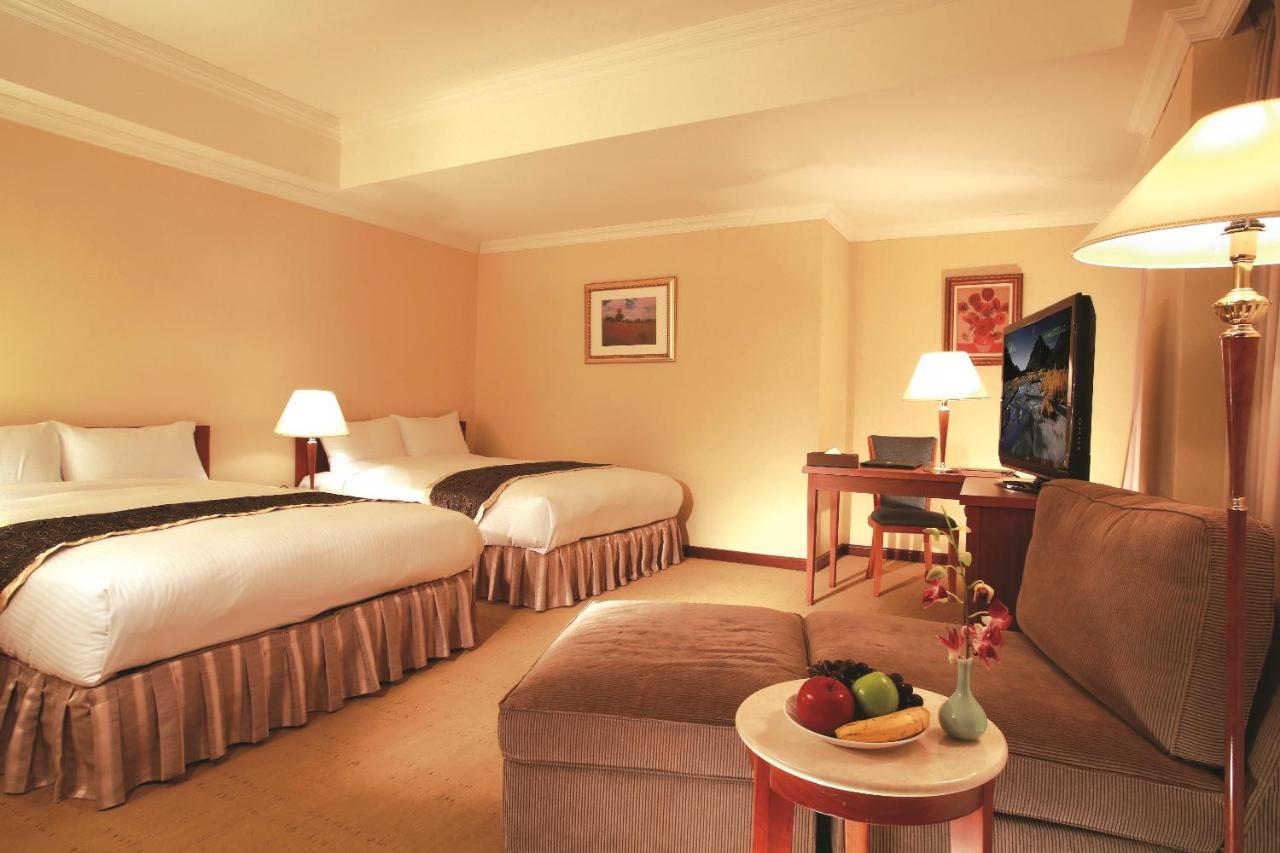 Grand Boss Hotel Yilan Екстер'єр фото